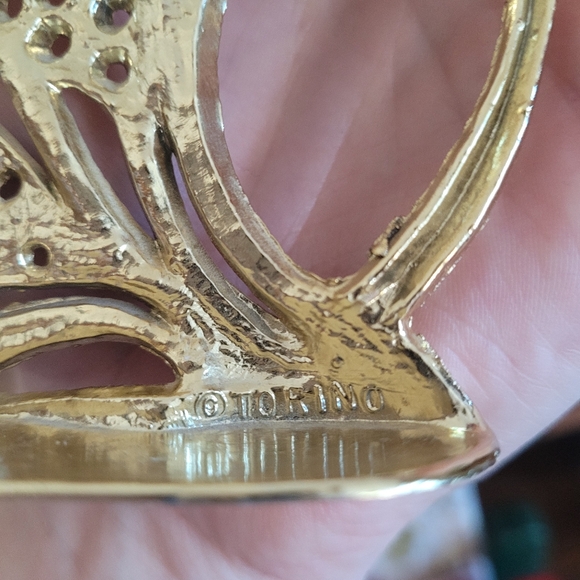 Vintage butterfly earring holder - Picture 8 of 13